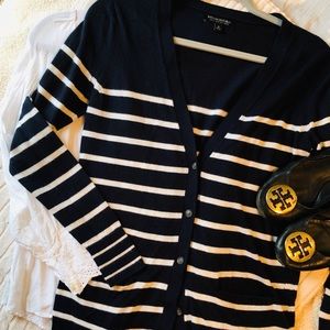 Banana Republic | 100% Merino Wool | Cardigan